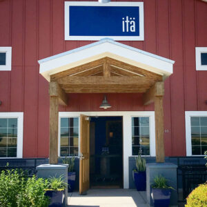 itä wines 1