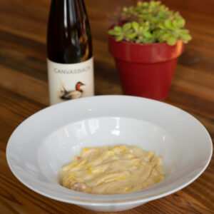 Lobster Mac & Cheese paired with Canvasback 2019 Riesling