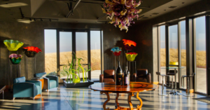 The connection between glass art and wine: a taste of the art at Long Shadows 2